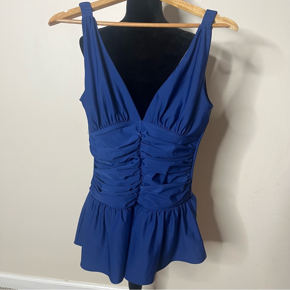 Shape FX Women’s Blue Deep V Ruched Bodice Skirted One Piece Swimsuit Sz 12